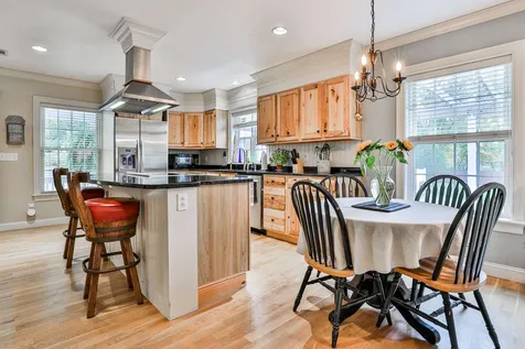 432 Middle Road Brentwood NH 03833