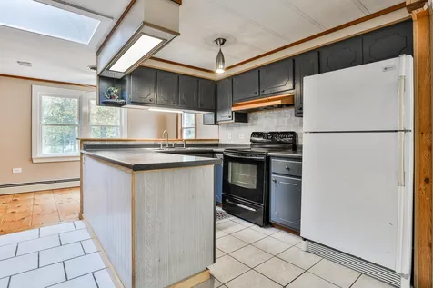 432 Middle Road Brentwood NH 03833