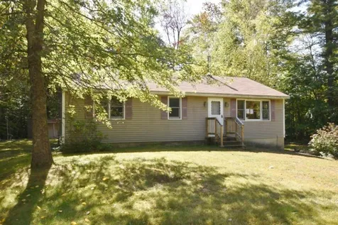 10 Blueberry Drive Farmington NH 03835