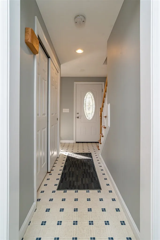 53 Victoria Farm Road Fremont NH 03044