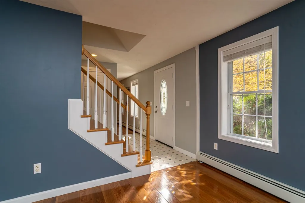 53 Victoria Farm Road Fremont NH 03044