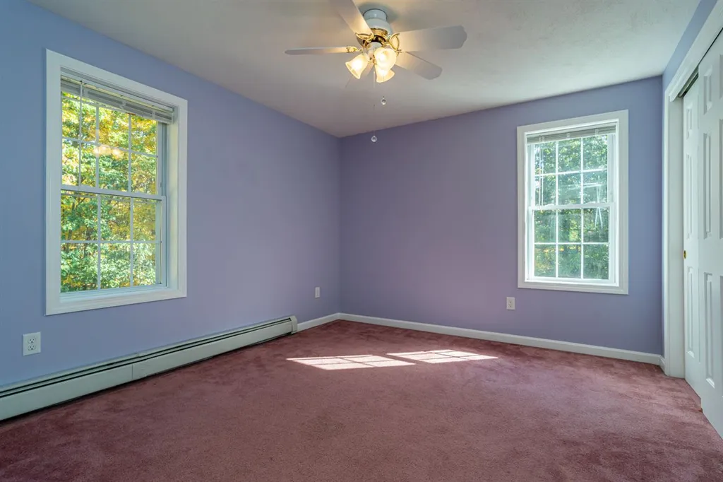 53 Victoria Farm Road Fremont NH 03044
