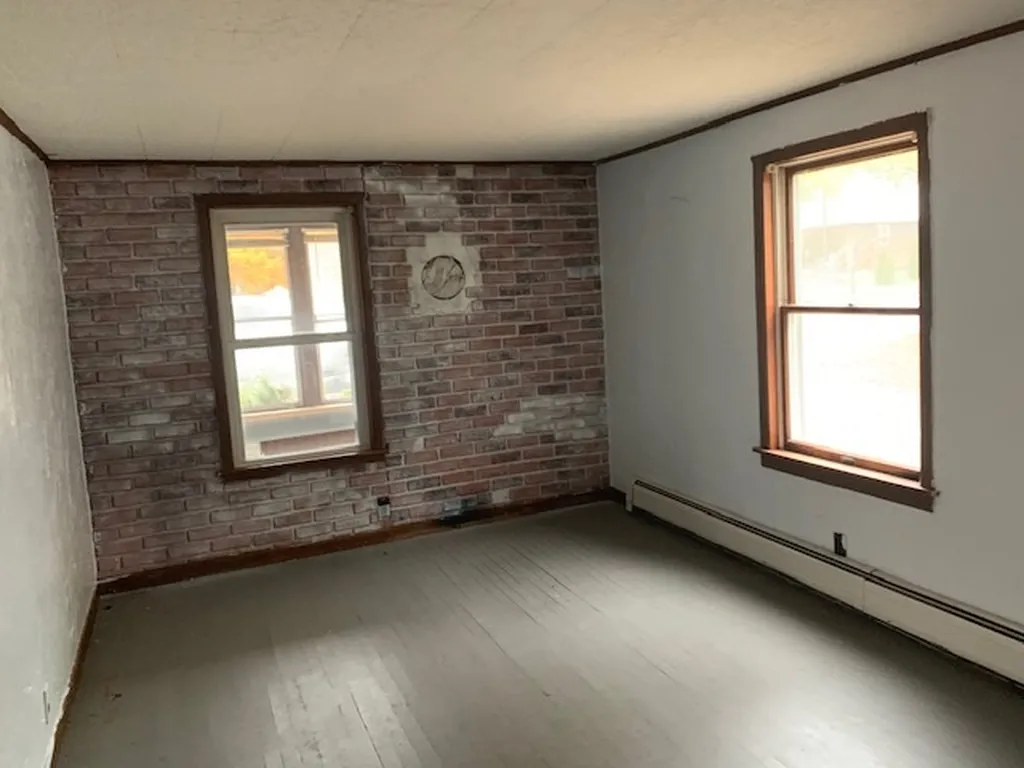 24 Lancaster Road Gorham NH 03581