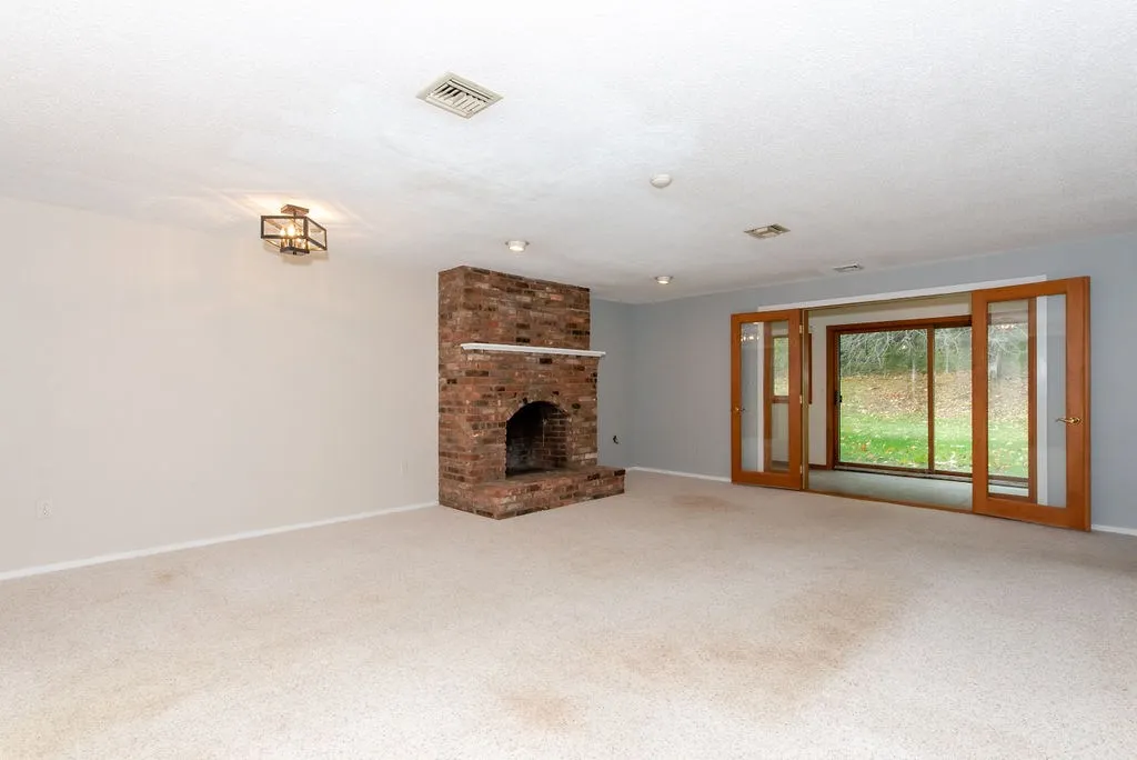 37 Hampton Towne Estate Hampton NH 03842