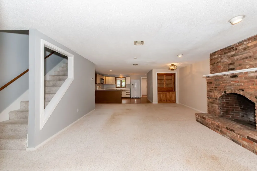37 Hampton Towne Estate Hampton NH 03842