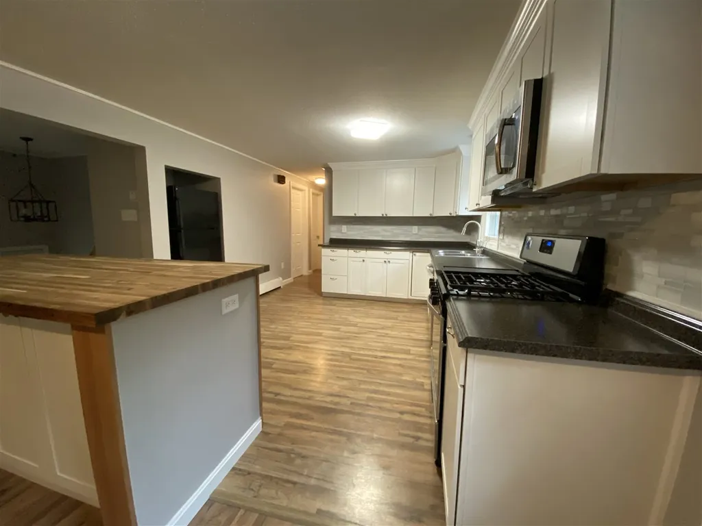 69 Fogarty Road Barrington NH 03825