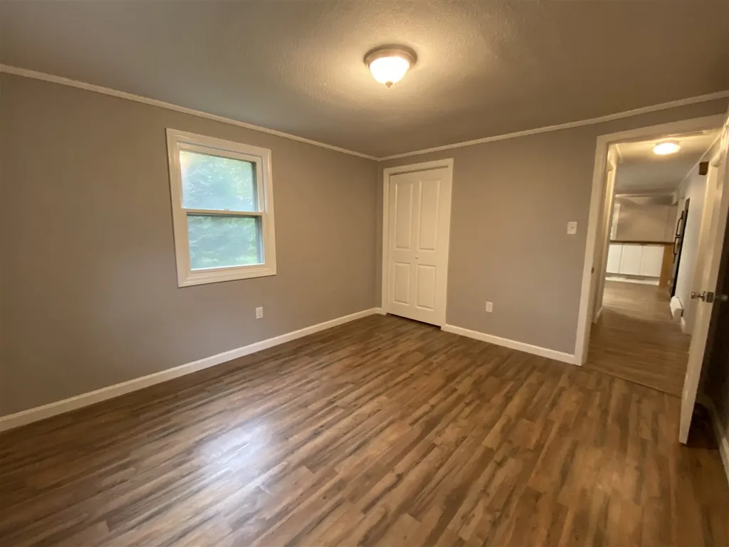 69 Fogarty Road Barrington NH 03825