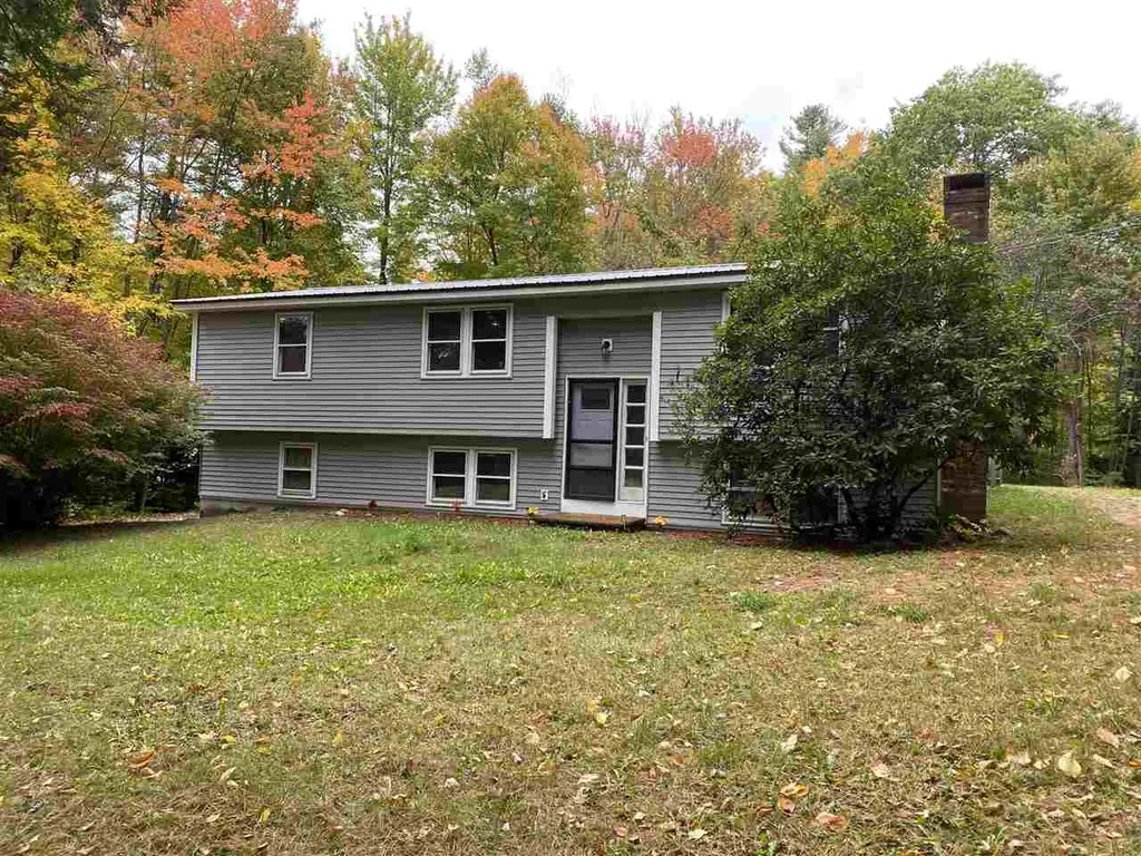 69 Fogarty Road Barrington NH 03825