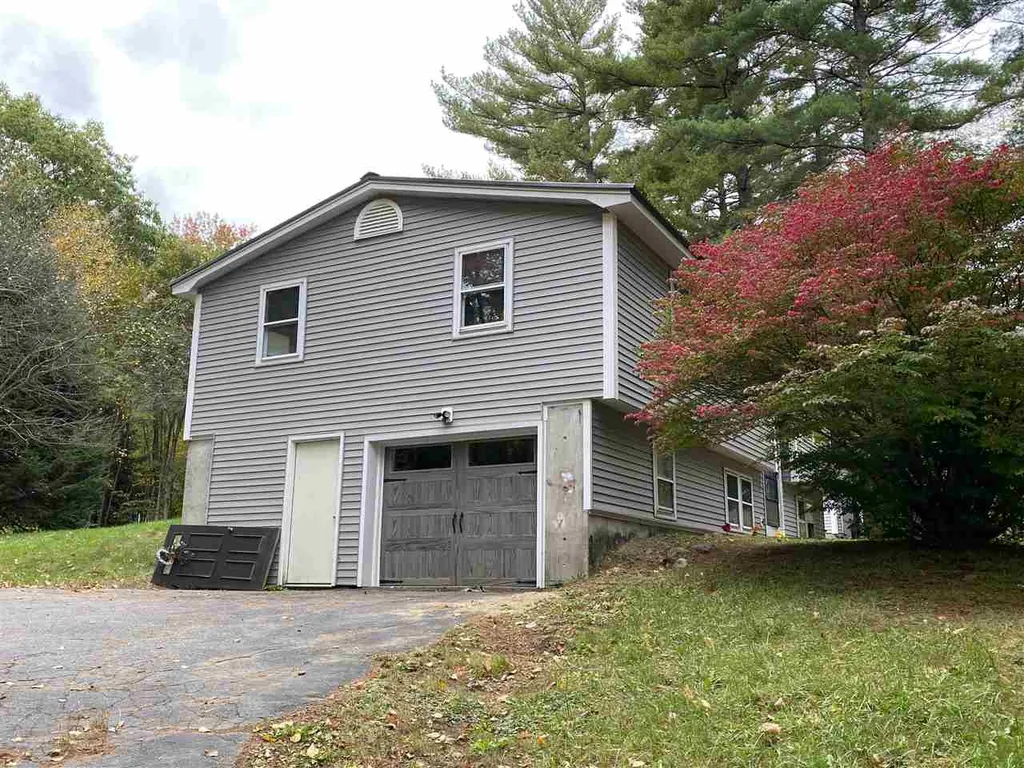 69 Fogarty Road Barrington NH 03825