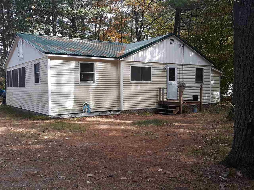 10 Acorn Drive Ossipee NH 03864