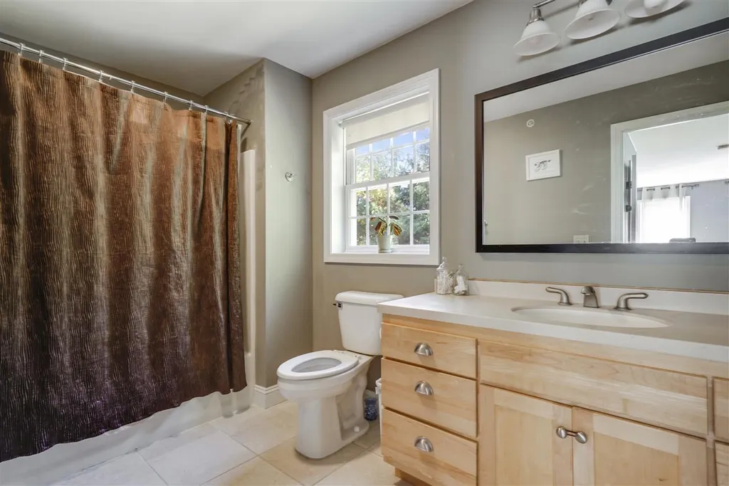 19 Longview Drive Peterborough NH 03458