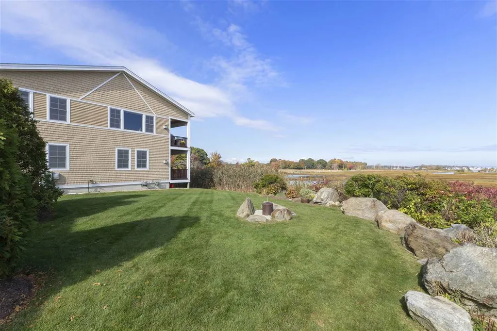 2000 Ocean Boulevard Rye NH 03870
