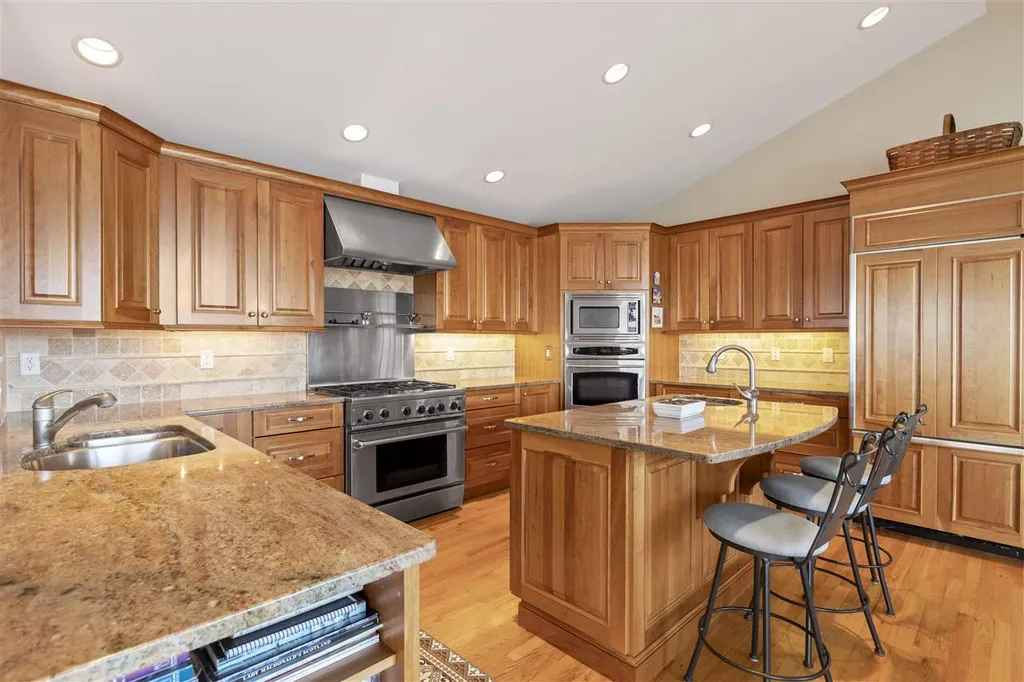 2000 Ocean Boulevard Rye NH 03870