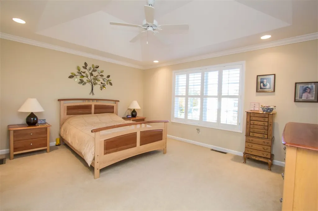 208 Fox Run Colchester VT 05446