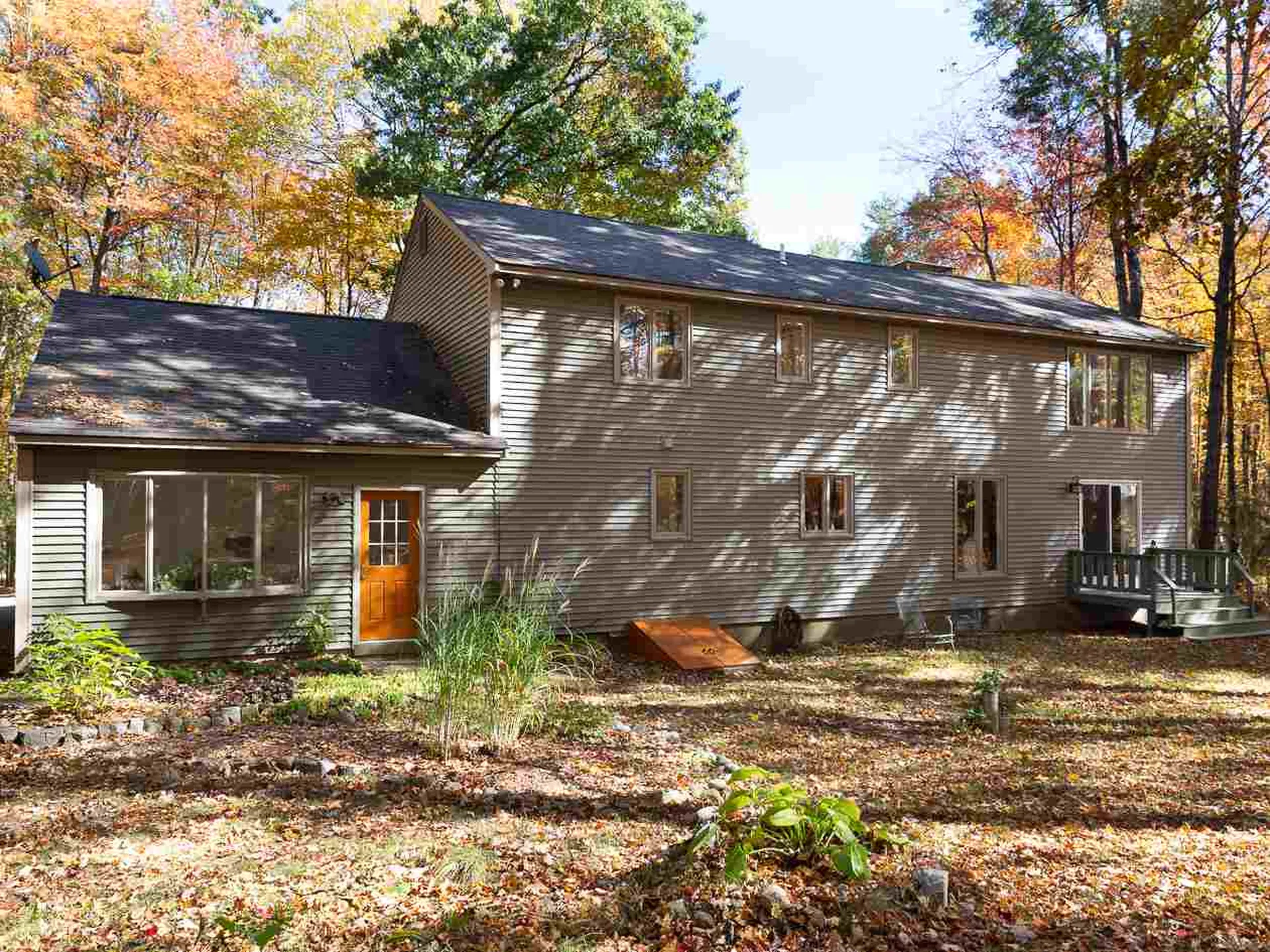 29 Hills Road Auburn NH 03032