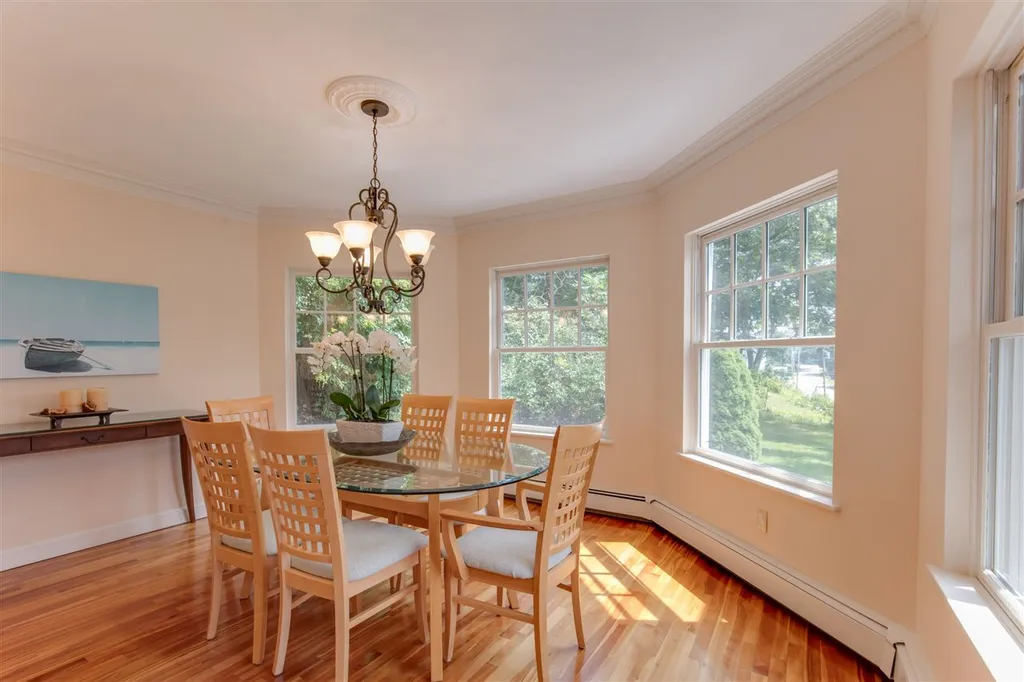 25 Chauncey Creek Road Kittery ME 03905