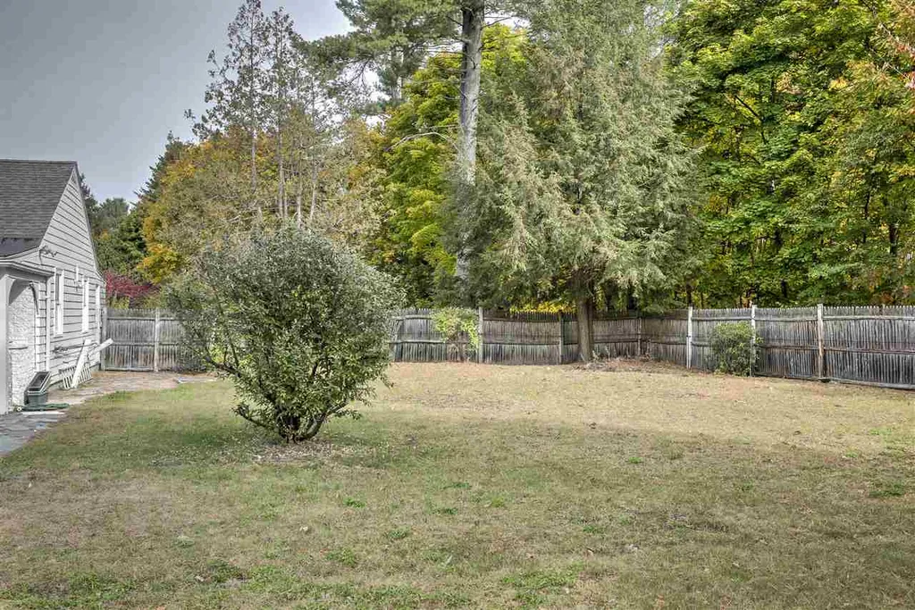 48 Edgewood Avenue Keene NH 03431