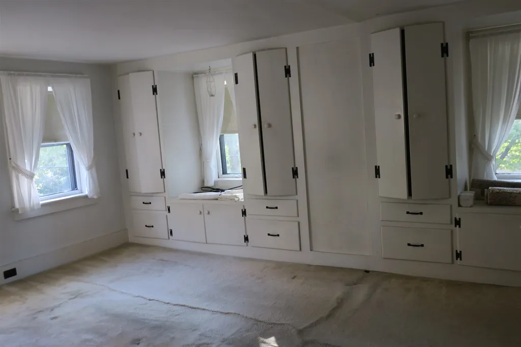 34 Auburn Street Exeter NH 03833