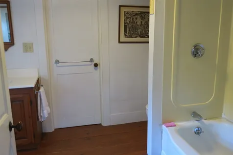 34 Auburn Street Exeter NH 03833