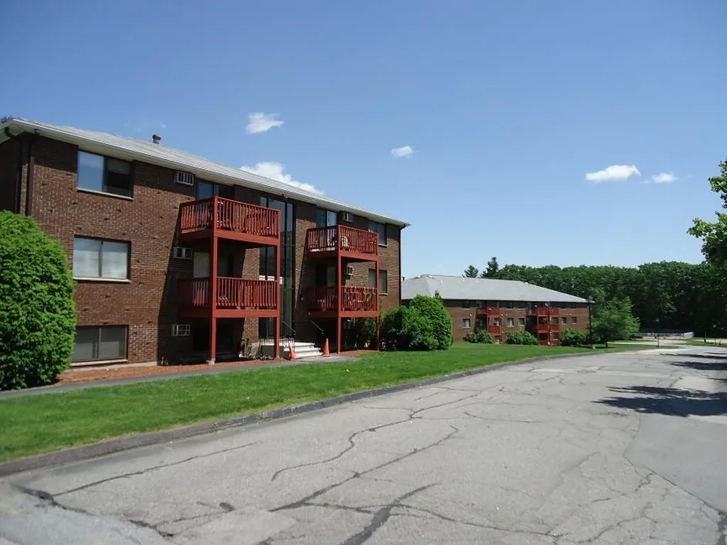 96 Powers Street Milford NH 03055