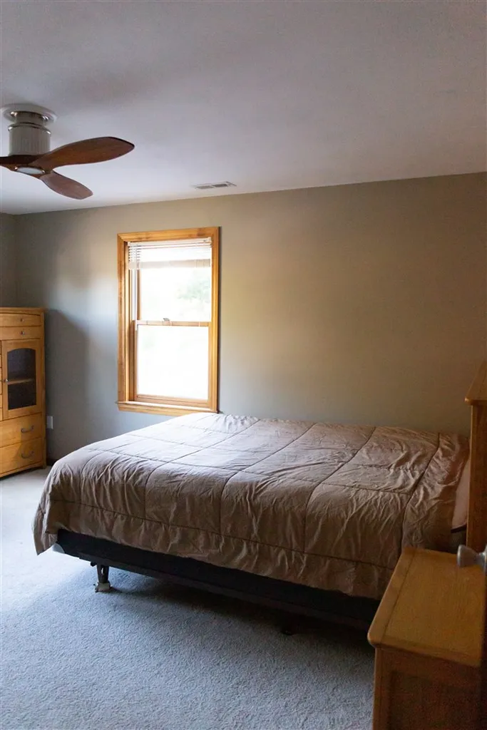 5 Holbrook Drive Nashua NH 03062