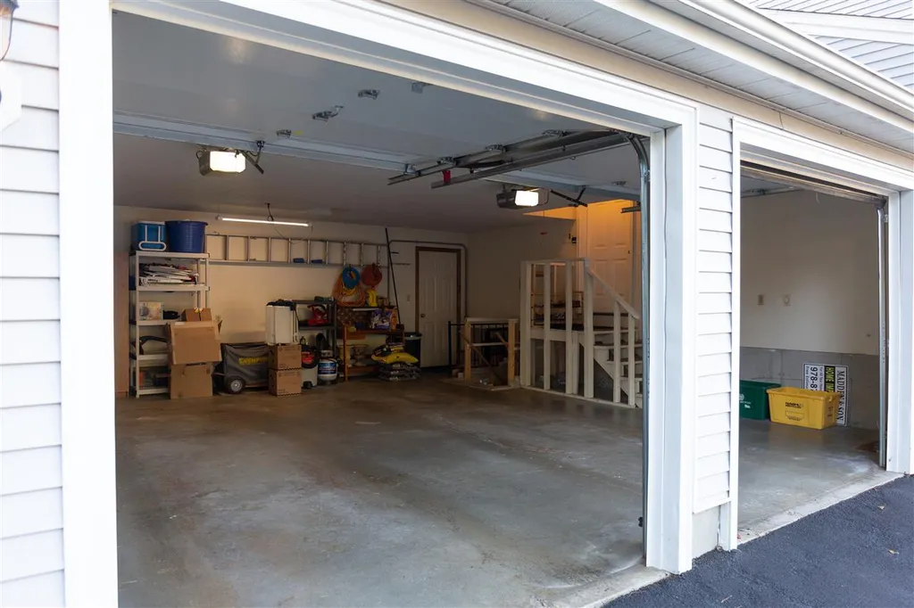5 Holbrook Drive Nashua NH 03062