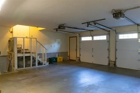5 Holbrook Drive Nashua NH 03062
