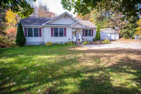 81 Fremont Road Raymond NH 03077