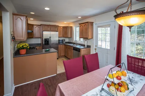 81 Fremont Road Raymond NH 03077