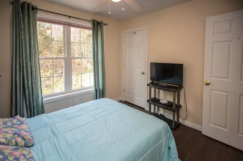81 Fremont Road Raymond NH 03077
