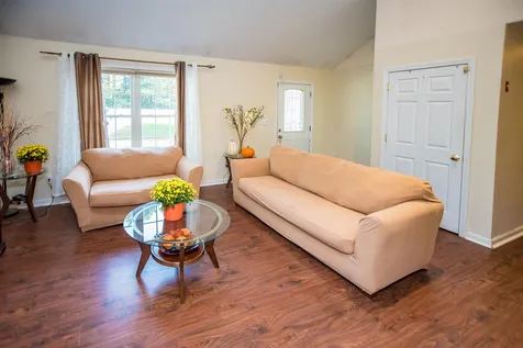 81 Fremont Road Raymond NH 03077