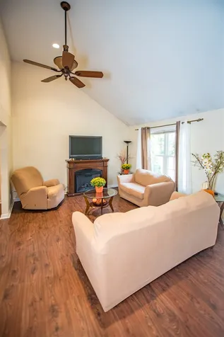 81 Fremont Road Raymond NH 03077