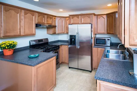 81 Fremont Road Raymond NH 03077