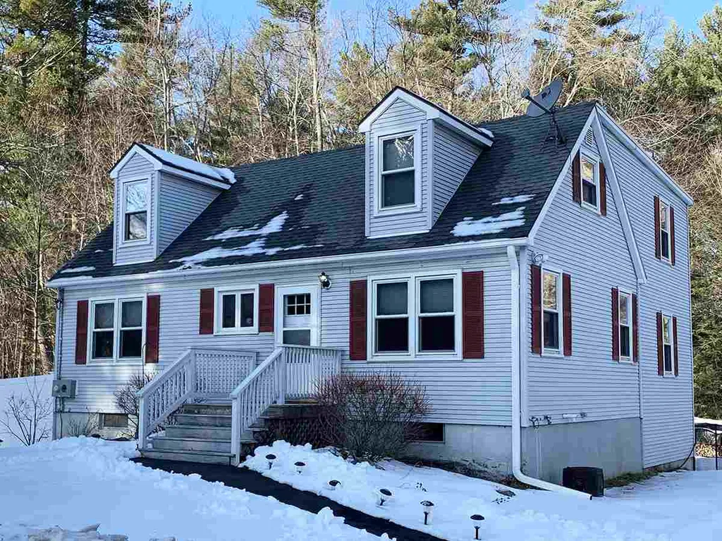 83 Amherst Road Merrimack NH 03054