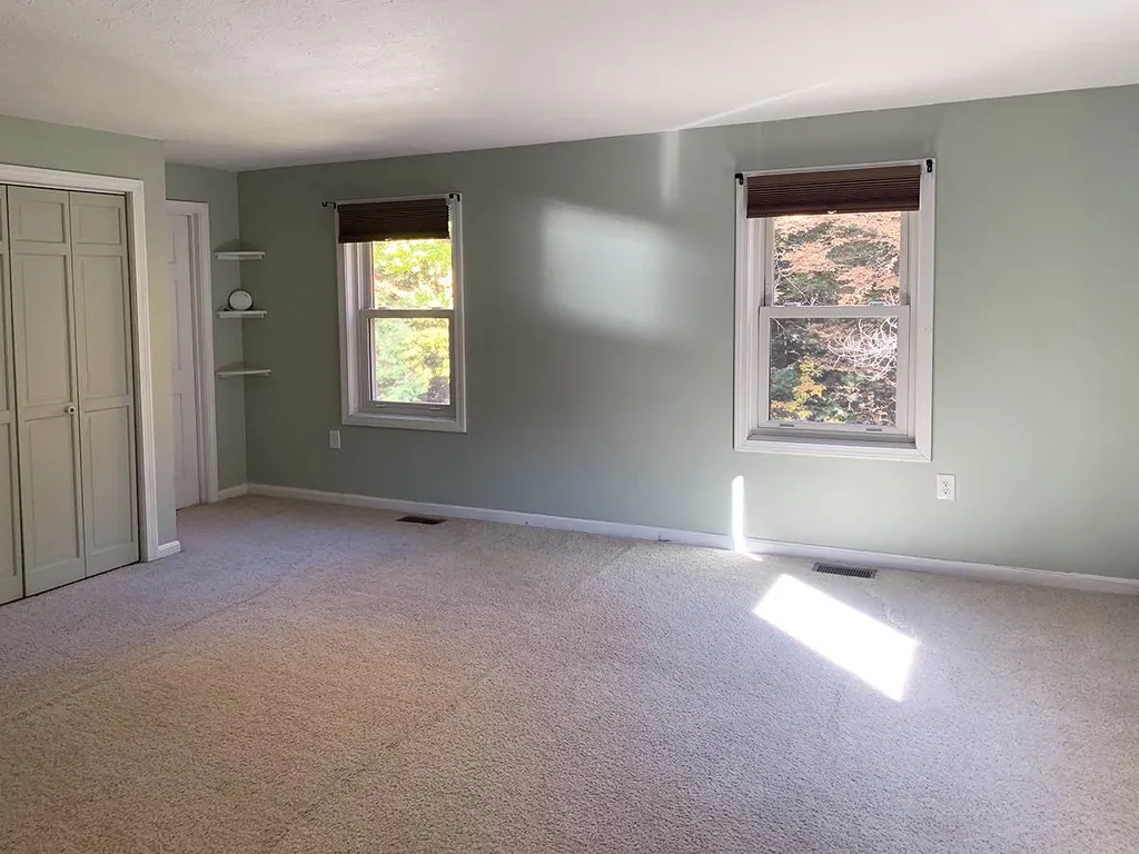 83 Amherst Road Merrimack NH 03054