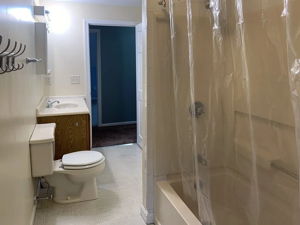 83 Amherst Road Merrimack NH 03054