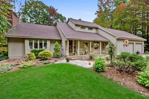 12 Twin Oaks Drive Mont Vernon NH 03057