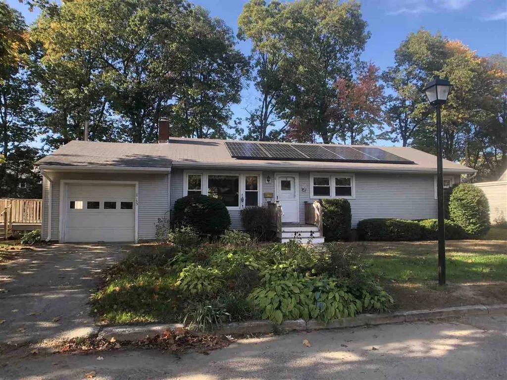 135 Edgemoor Drive Burlington VT 05408