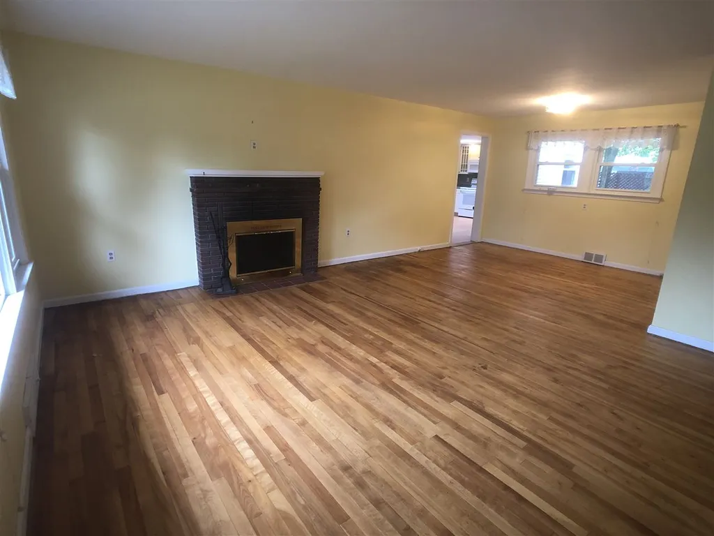 135 Edgemoor Drive Burlington VT 05408