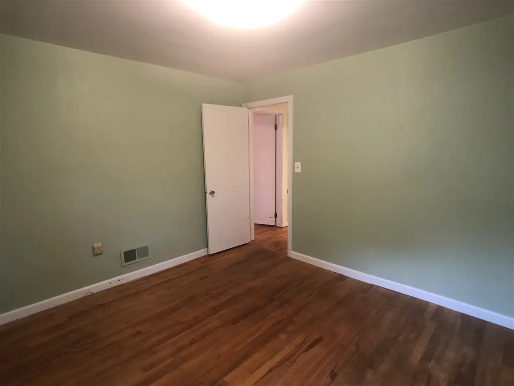 135 Edgemoor Drive Burlington VT 05408