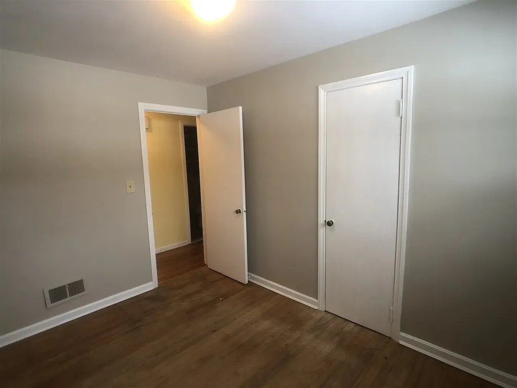 135 Edgemoor Drive Burlington VT 05408
