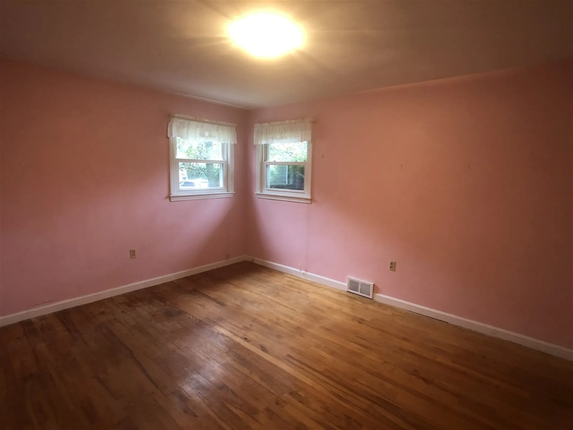 135 Edgemoor Drive Burlington VT 05408