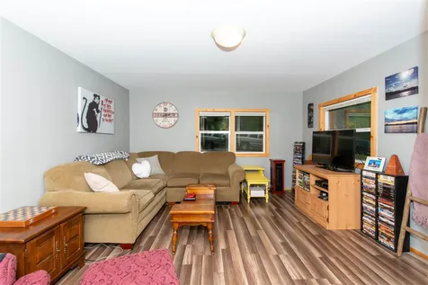 130 Estate Drive Barrington NH 03825