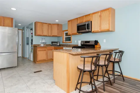 130 Estate Drive Barrington NH 03825