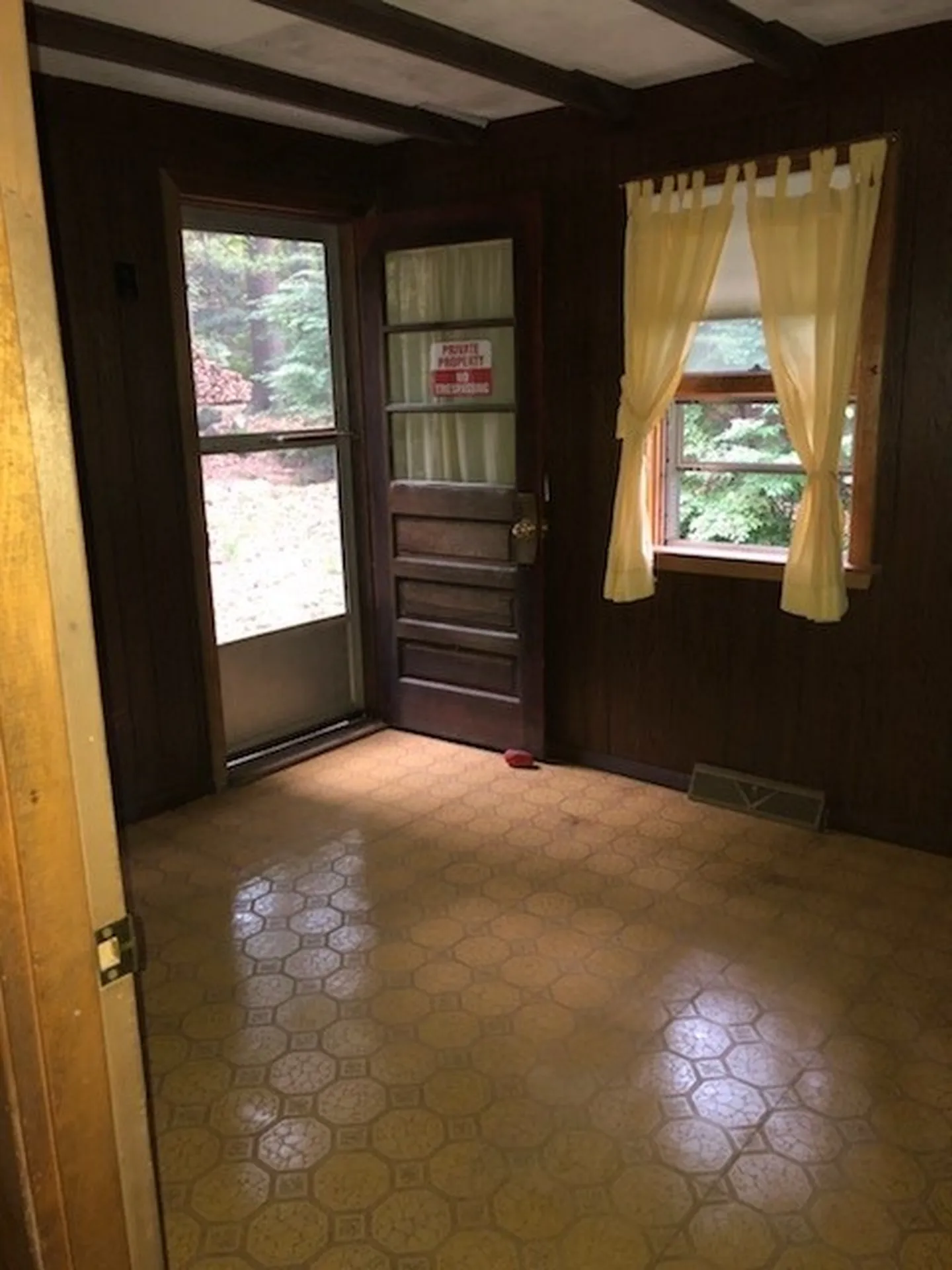 10 Pine Glen Road Hillsborough NH 03244