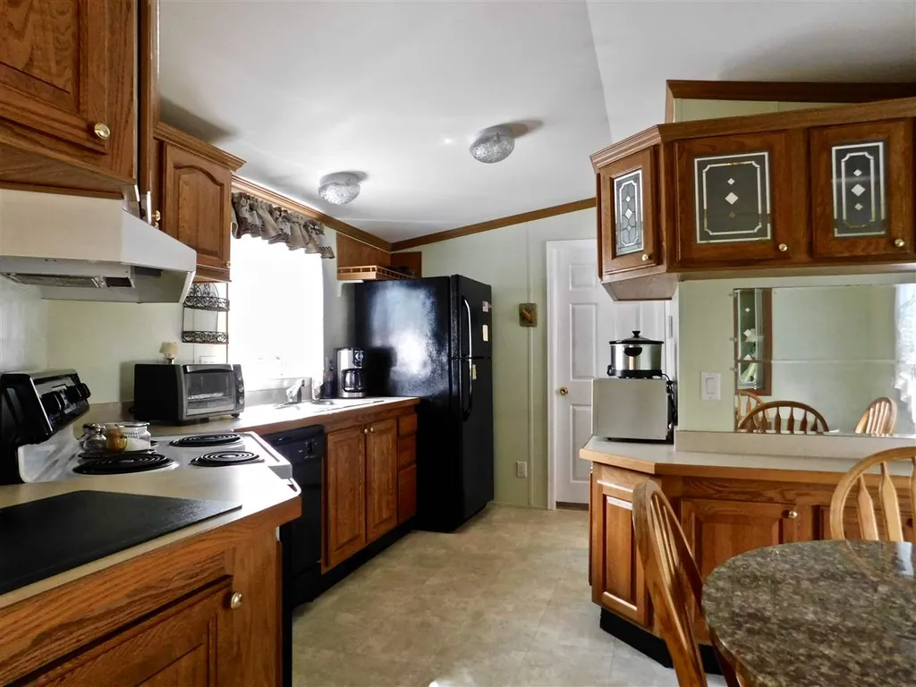 7 Eglin Boulevard Londonderry NH 03053