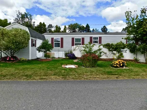 7 Eglin Boulevard Londonderry NH 03053