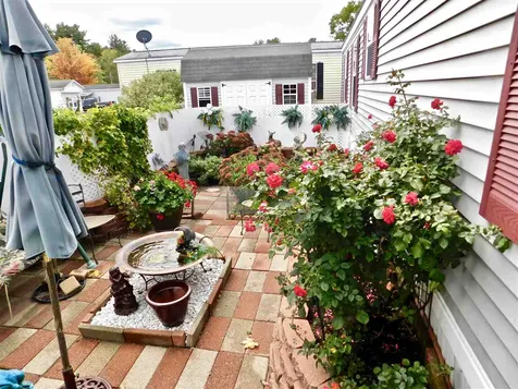 7 Eglin Boulevard Londonderry NH 03053