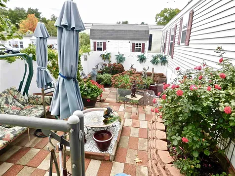 7 Eglin Boulevard Londonderry NH 03053