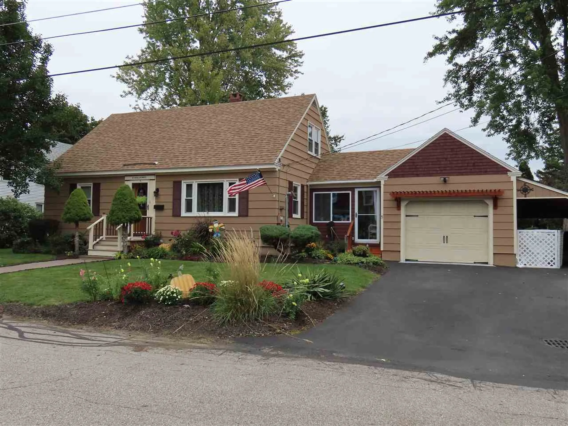5 Yale Street Rochester NH 03867